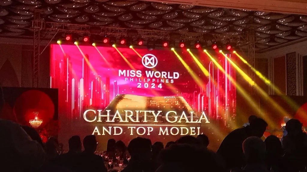 Candidates opened the Charity Gala and Top Model Challenge